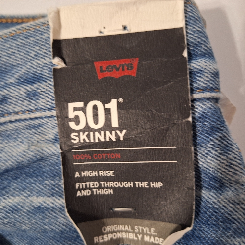 💎NWT Levi's 501 Skinny Distressed Medium Wash Jeans - Picture 7 of 16